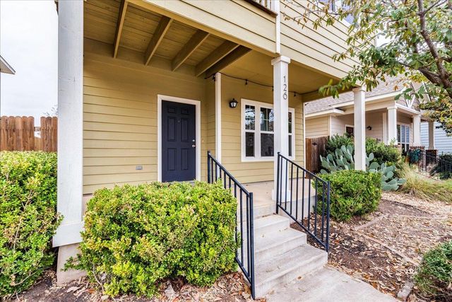 126 Wainscot Oak WAY, San Marcos, TX 78666