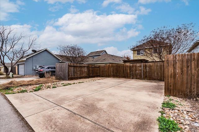 126 Wainscot Oak WAY, San Marcos, TX 78666