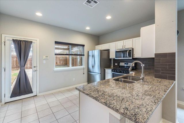 126 Wainscot Oak WAY, San Marcos, TX 78666