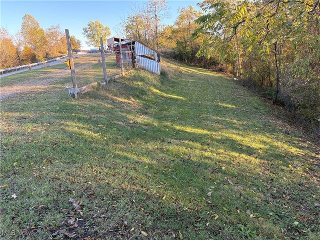 33855 State Route 800, New Matamoras, OH 45767