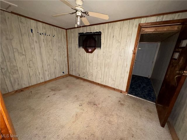 33855 State Route 800, New Matamoras, OH 45767