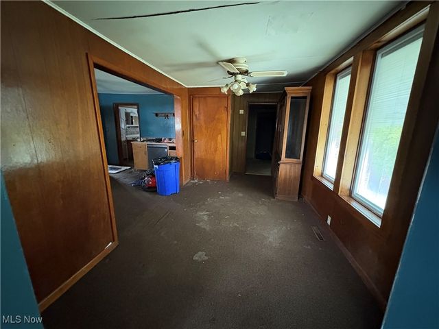 33855 State Route 800, New Matamoras, OH 45767