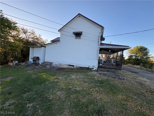 33855 State Route 800, New Matamoras, OH 45767