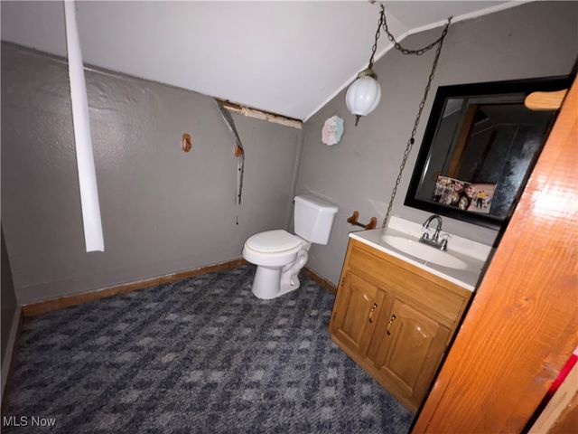 33855 State Route 800, New Matamoras, OH 45767