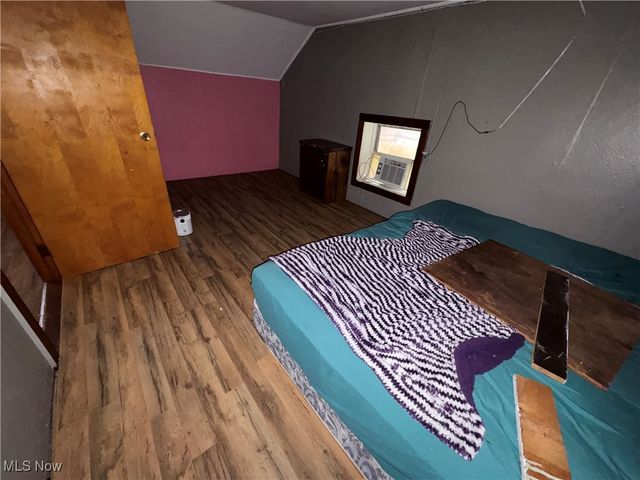 33855 State Route 800, New Matamoras, OH 45767