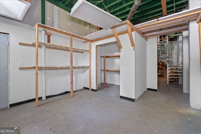 2262 Vistamont Drive, Decatur, GA 30033