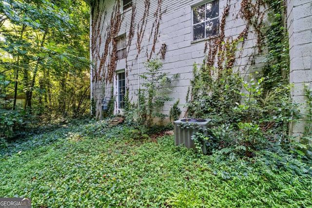2262 Vistamont Drive, Decatur, GA 30033
