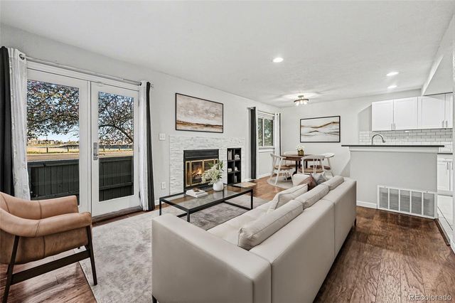 10490 W Jewell Avenue E, Lakewood, CO 80232