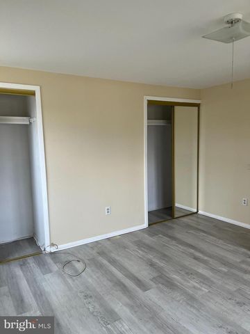 42 GENESEE LN, Willingboro, NJ 08046