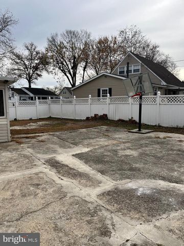 42 GENESEE LN, Willingboro, NJ 08046