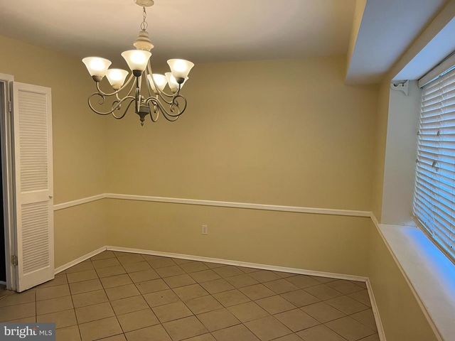 42 GENESEE LN, Willingboro, NJ 08046