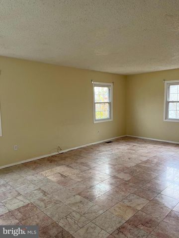 42 GENESEE LN, Willingboro, NJ 08046