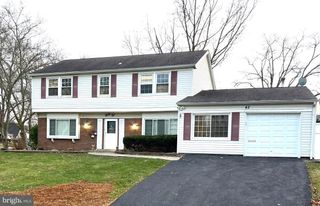 42 GENESEE LN, Willingboro, NJ 08046