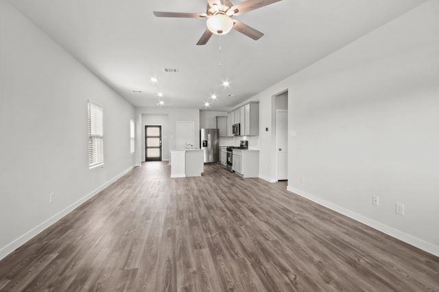 653 Pomegranate Lane, La Marque, TX 77568