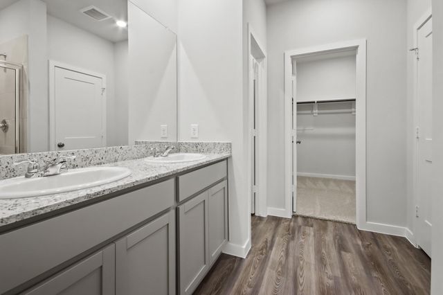 653 Pomegranate Lane, La Marque, TX 77568