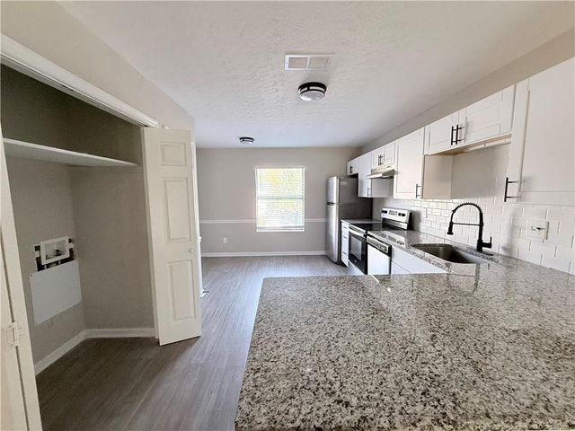 4085 Professional Drive, Hope Mills, NC 28348