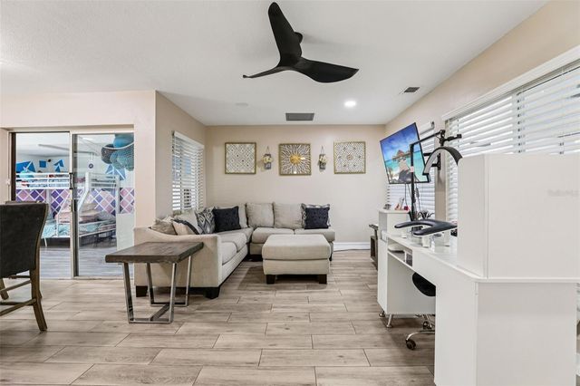 706 BRASSIE LANE, Kissimmee, FL 34759