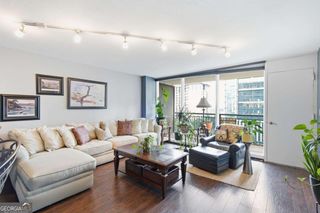 620 Peachtree Street NE 1009, Atlanta, GA 30308