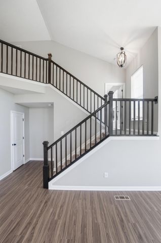 6711 Ardennes Loop S, Hilliard, OH 43026