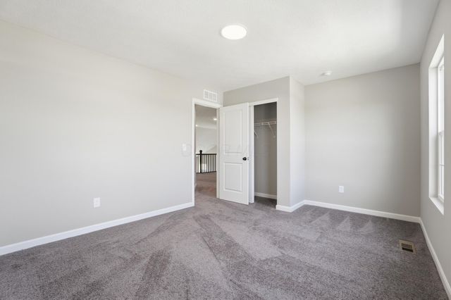 6711 Ardennes Loop S, Hilliard, OH 43026