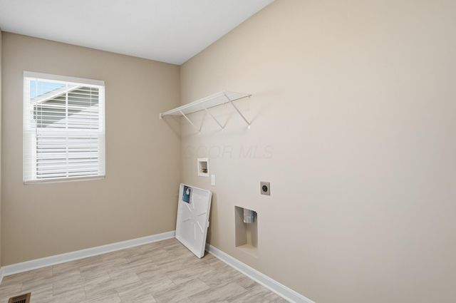 6711 Ardennes Loop S, Hilliard, OH 43026