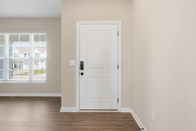 6711 Ardennes Loop S, Hilliard, OH 43026