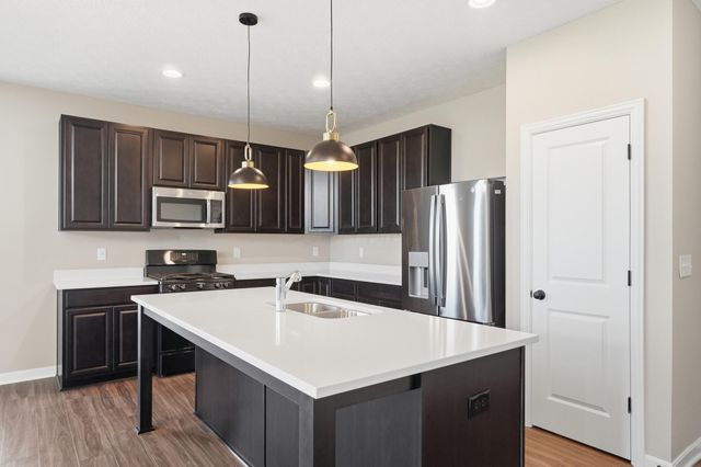 6711 Ardennes Loop S, Hilliard, OH 43026