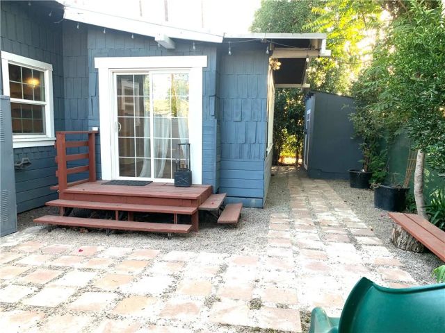 220 Palm, Pomona, CA 91767