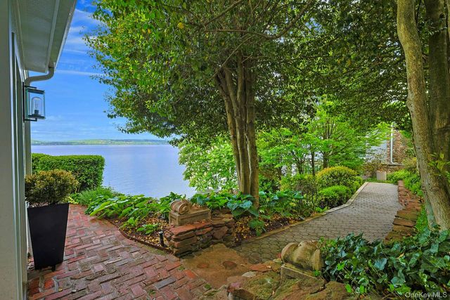88 River Road, Nyack, NY 10960