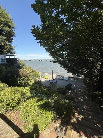 88 River Road, Nyack, NY 10960