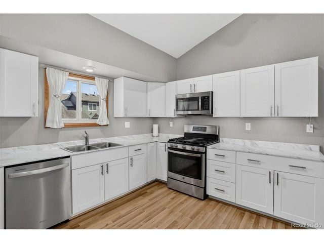 5250 S Yampa Ct, Centennial, CO 80015