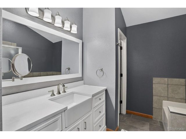 5250 S Yampa Ct, Centennial, CO 80015