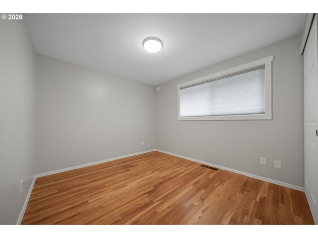 2021 Ne 144TH Ave, Portland, OR 97230