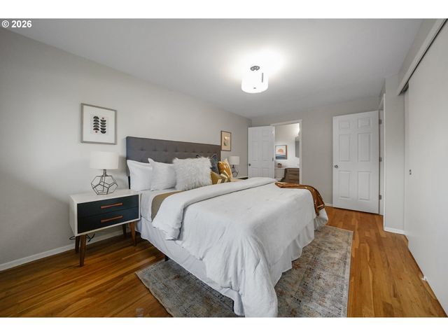 2021 Ne 144TH Ave, Portland, OR 97230