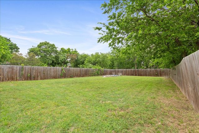 3525 N 24th Street, Waco, TX 76708