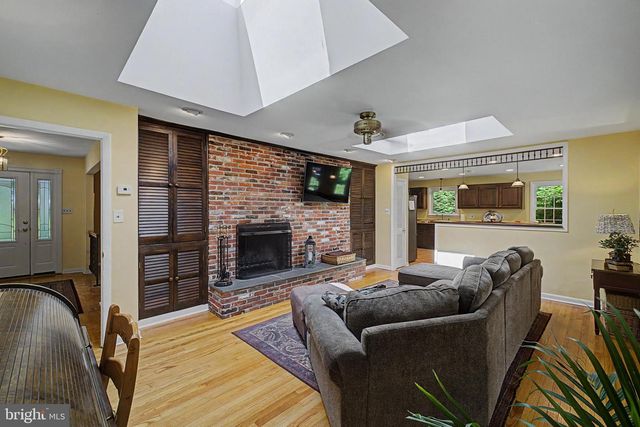 711 AMBLESIDE DR, Wilmington, DE 19808