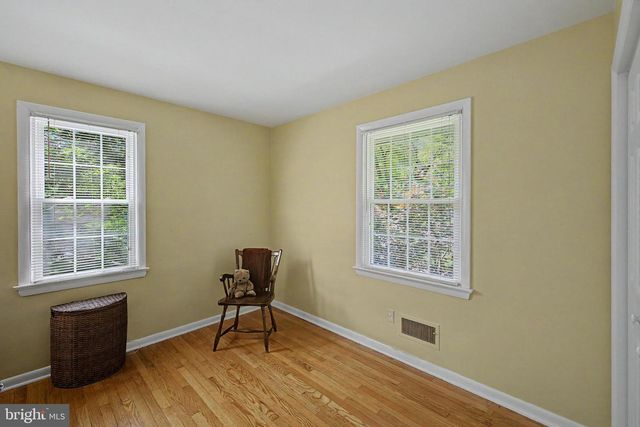 711 AMBLESIDE DR, Wilmington, DE 19808