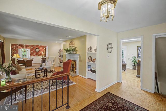 711 AMBLESIDE DR, Wilmington, DE 19808