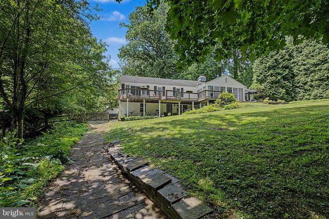 711 AMBLESIDE DR, Wilmington, DE 19808