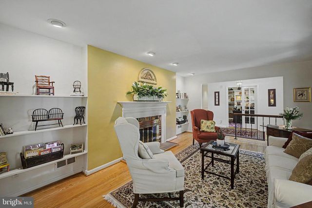 711 AMBLESIDE DR, Wilmington, DE 19808