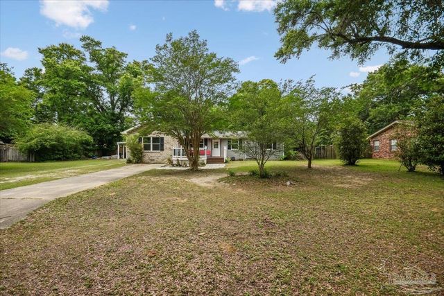 9915 Wanda Dr, Pensacola, FL 32514