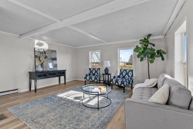 N3901 STATE ROAD 76, Hortonville, WI 54944