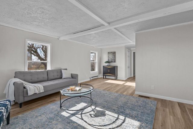 N3901 STATE ROAD 76, Hortonville, WI 54944