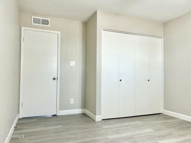 117 W DEL RIO Drive, Tempe, AZ 85282