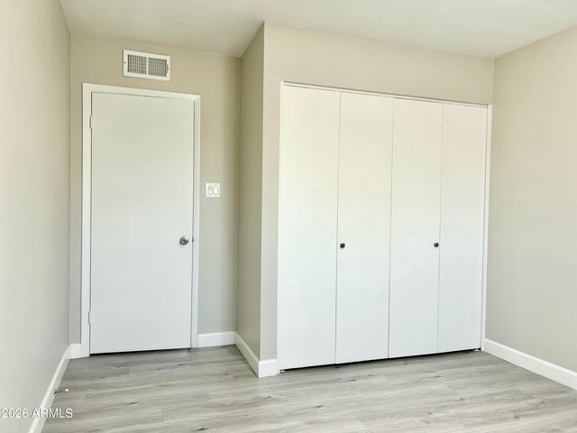 117 W DEL RIO Drive, Tempe, AZ 85282