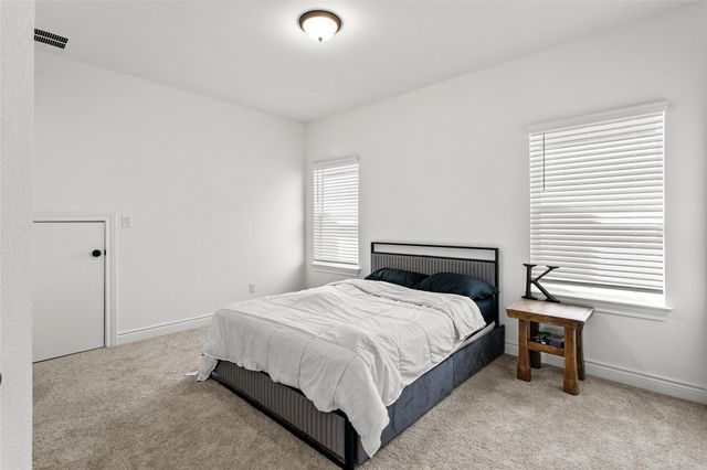 481 Darley Oak DR, Dripping Springs, TX 78620