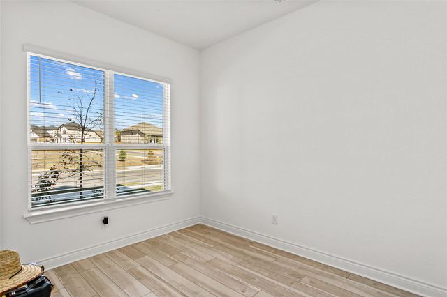 481 Darley Oak DR, Dripping Springs, TX 78620