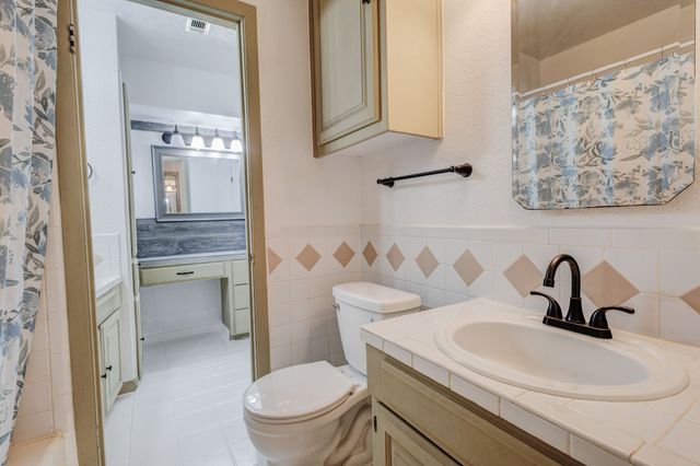 2304 Shady Brook Drive, Bedford, TX 76021