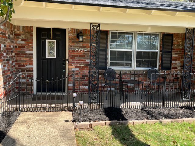 2304 Shady Brook Drive, Bedford, TX 76021