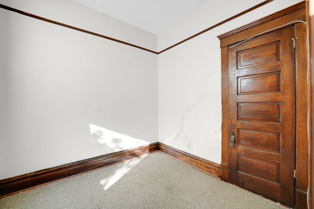 6045 S Peoria Street, Chicago, IL 60621